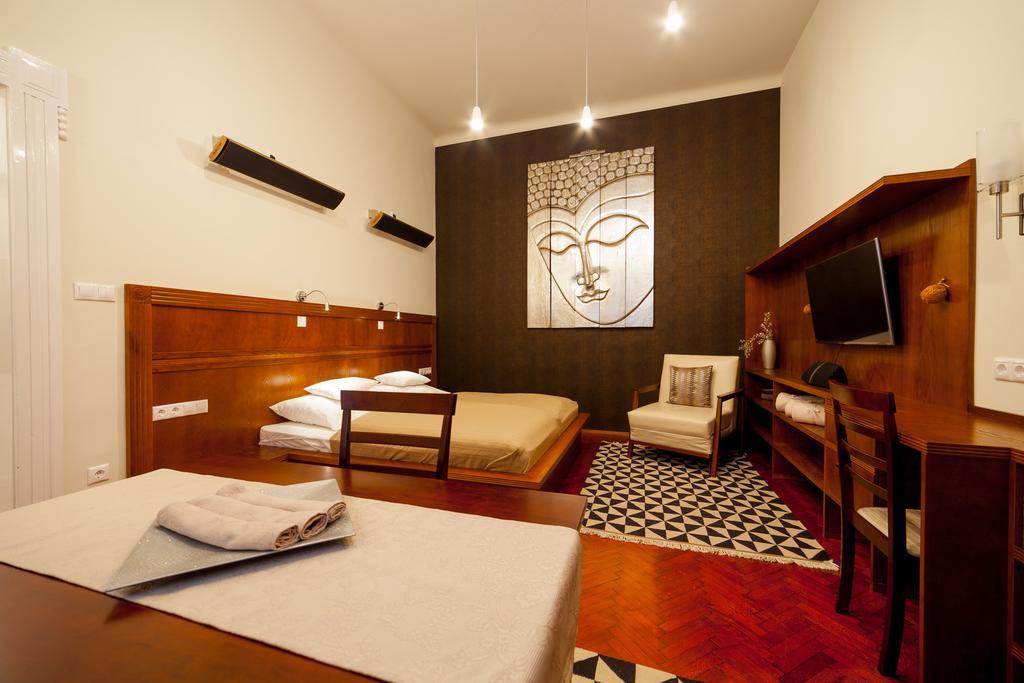 Buddha Budapest Apartment الغرفة الصورة