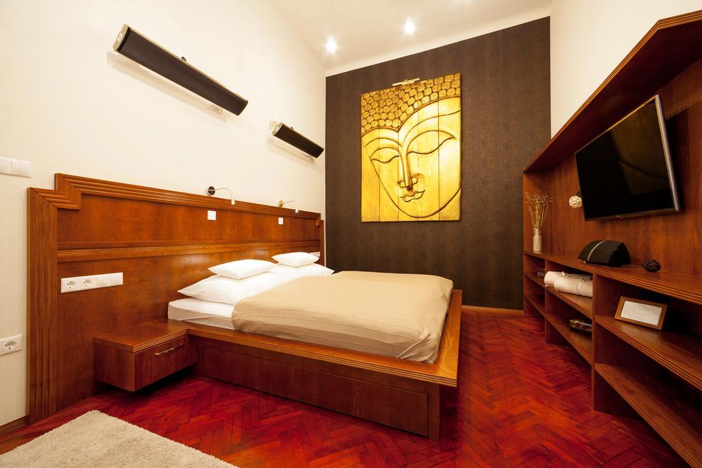 Buddha Budapest Apartment الغرفة الصورة